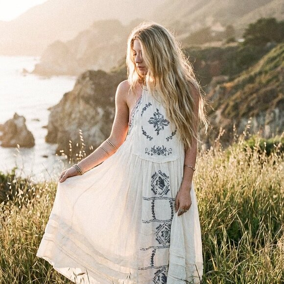 Rare Free People Diamonds in the Sky Dress | Ivory & Blue Embroidered Boho Midi - Picture 5 of 16